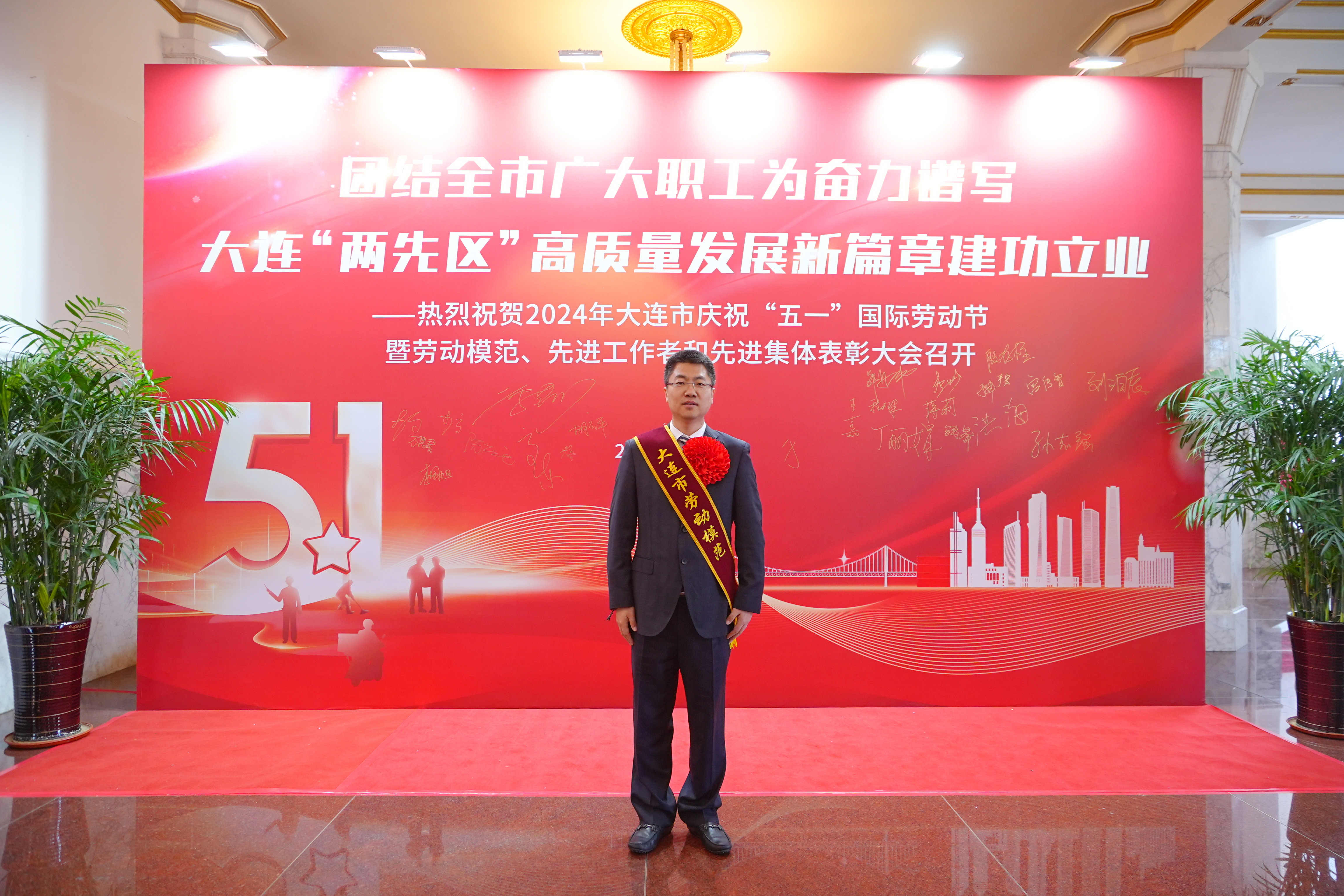 663c3124dd130 Saba体育 - 您的专属电较量事主场