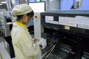 SMT����׷��ϵͳ�Ĺ�ЧҪ�㼰��չ������������